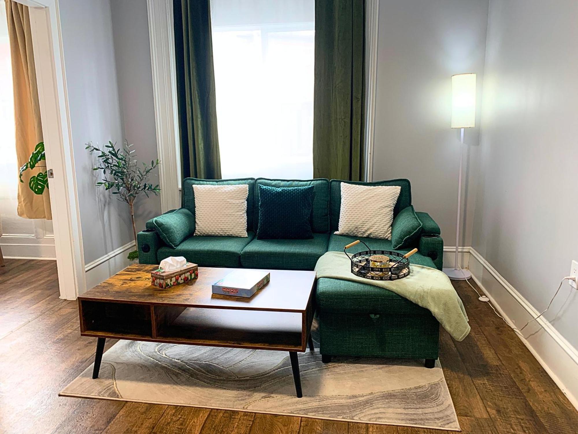 Cozy 1Br By Hospital & Uptown Appartement Saint John Buitenkant foto